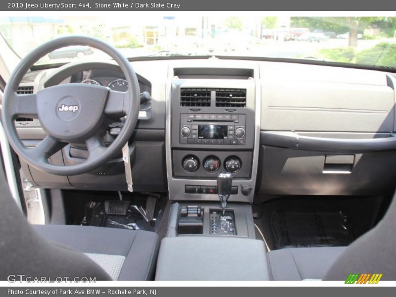 Stone White / Dark Slate Gray 2010 Jeep Liberty Sport 4x4