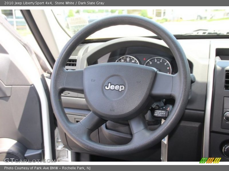 Stone White / Dark Slate Gray 2010 Jeep Liberty Sport 4x4