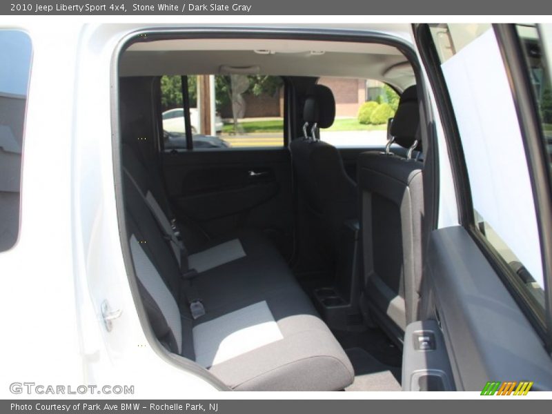 Stone White / Dark Slate Gray 2010 Jeep Liberty Sport 4x4