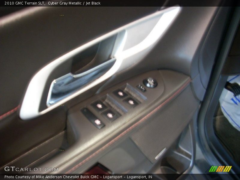 Cyber Gray Metallic / Jet Black 2010 GMC Terrain SLT