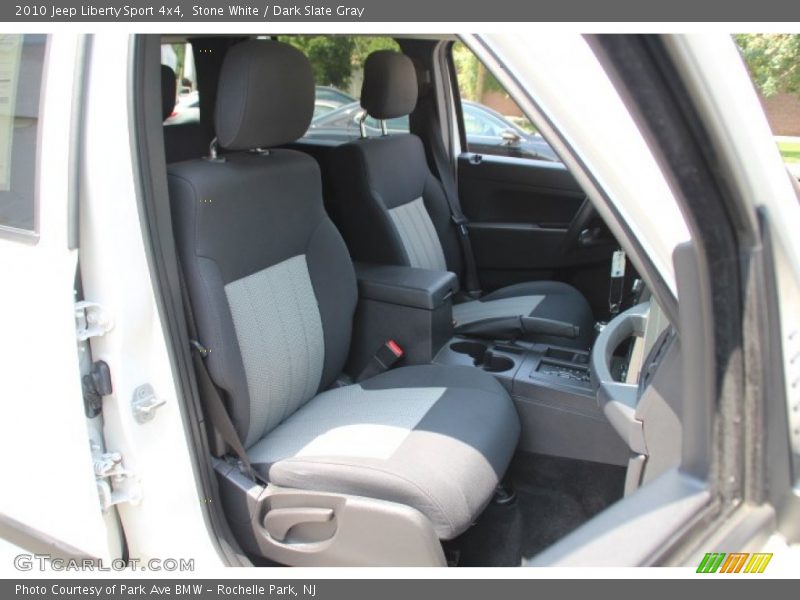 Stone White / Dark Slate Gray 2010 Jeep Liberty Sport 4x4