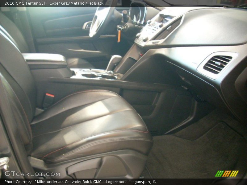 Cyber Gray Metallic / Jet Black 2010 GMC Terrain SLT