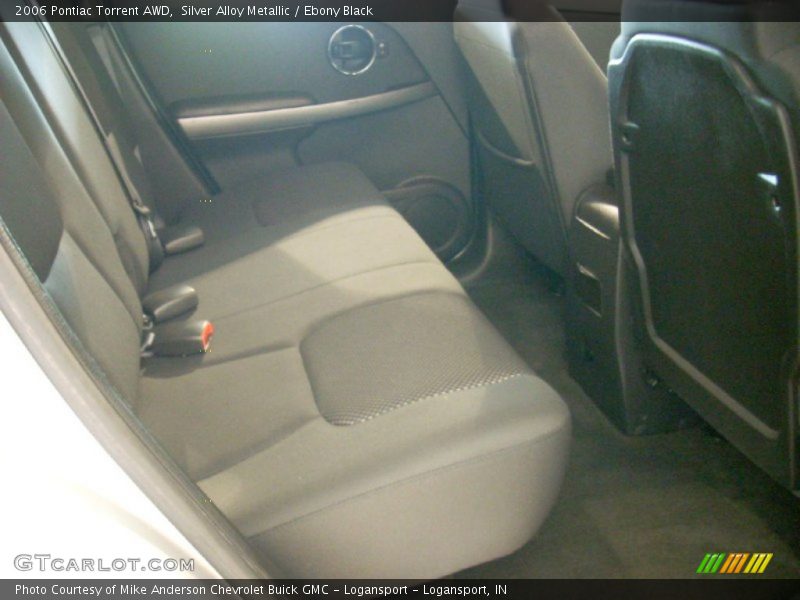 Silver Alloy Metallic / Ebony Black 2006 Pontiac Torrent AWD