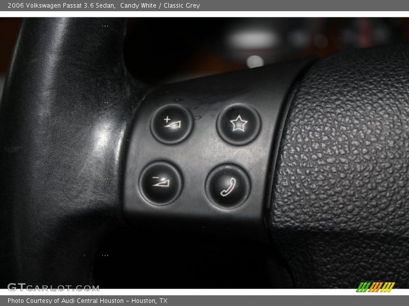 Candy White / Classic Grey 2006 Volkswagen Passat 3.6 Sedan