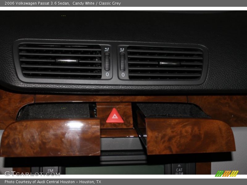 Candy White / Classic Grey 2006 Volkswagen Passat 3.6 Sedan