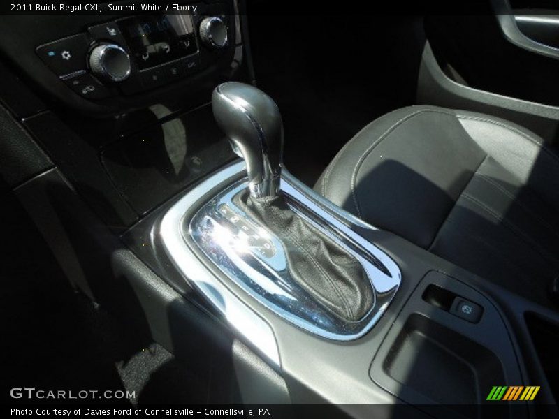Summit White / Ebony 2011 Buick Regal CXL