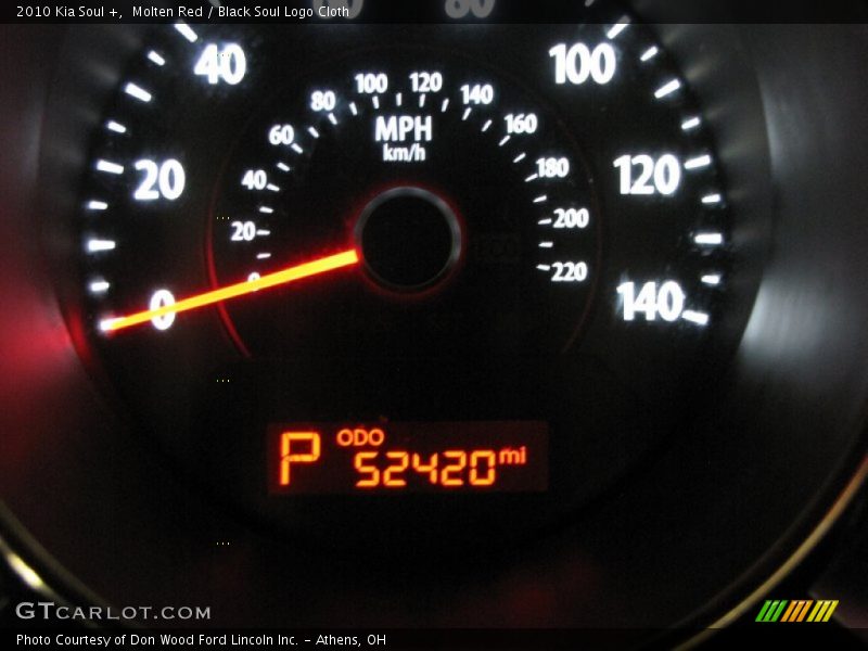 Molten Red / Black Soul Logo Cloth 2010 Kia Soul +