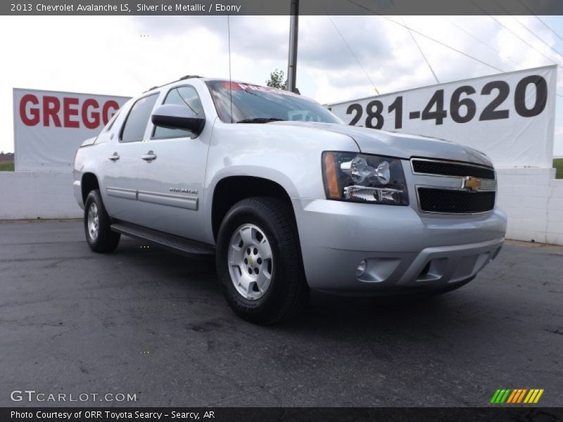 Silver Ice Metallic / Ebony 2013 Chevrolet Avalanche LS