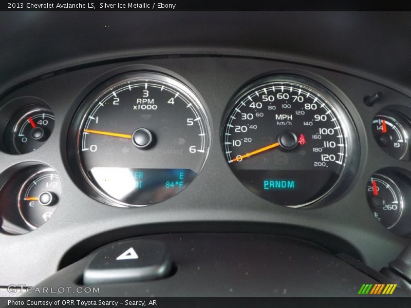 Silver Ice Metallic / Ebony 2013 Chevrolet Avalanche LS