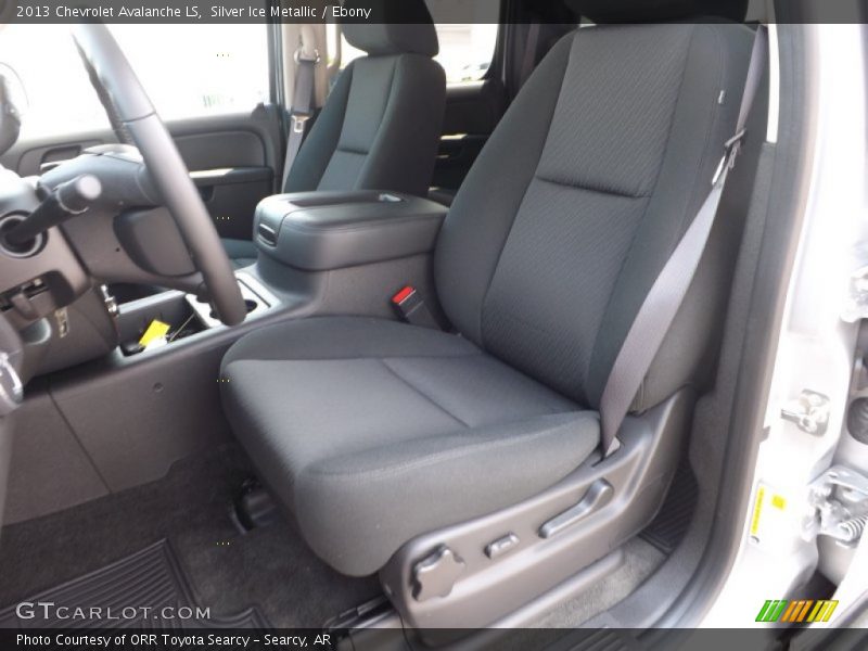 Silver Ice Metallic / Ebony 2013 Chevrolet Avalanche LS