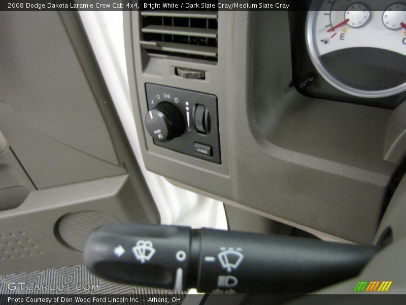 Bright White / Dark Slate Gray/Medium Slate Gray 2008 Dodge Dakota Laramie Crew Cab 4x4