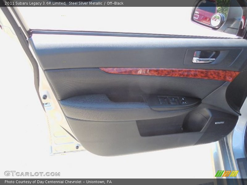 Steel Silver Metallic / Off-Black 2011 Subaru Legacy 3.6R Limited