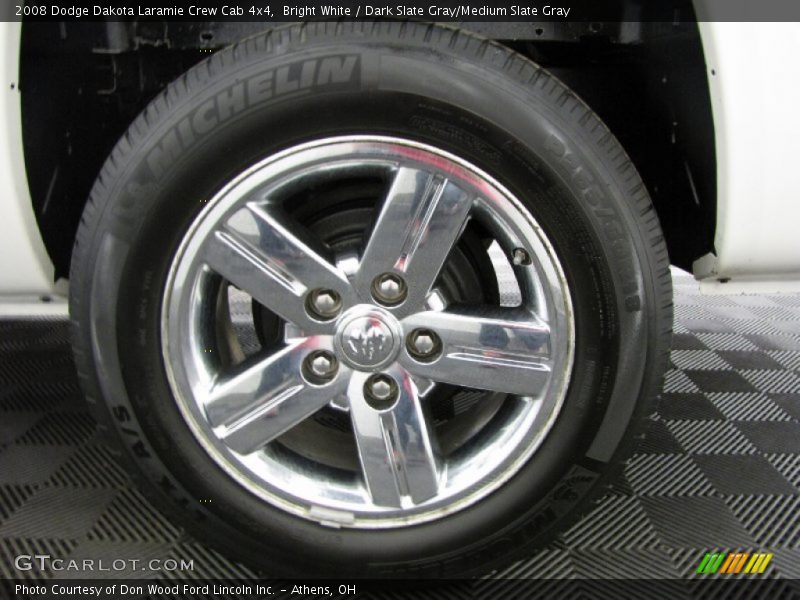 Bright White / Dark Slate Gray/Medium Slate Gray 2008 Dodge Dakota Laramie Crew Cab 4x4