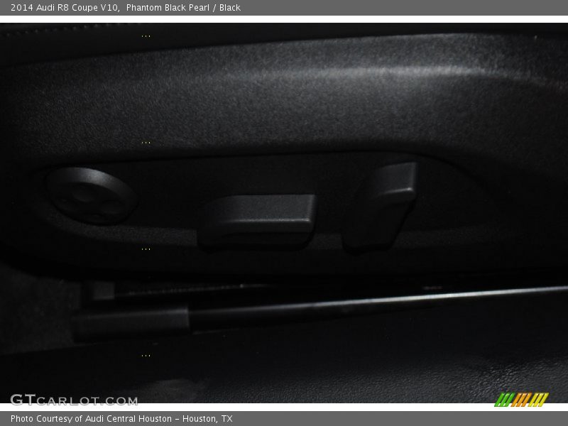 Phantom Black Pearl / Black 2014 Audi R8 Coupe V10