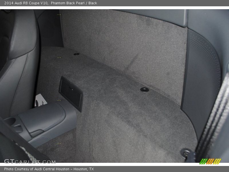  2014 R8 Coupe V10 Black Interior