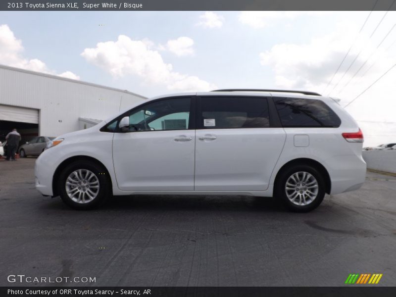 Super White / Bisque 2013 Toyota Sienna XLE