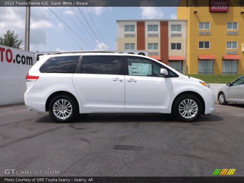 Super White / Bisque 2013 Toyota Sienna XLE