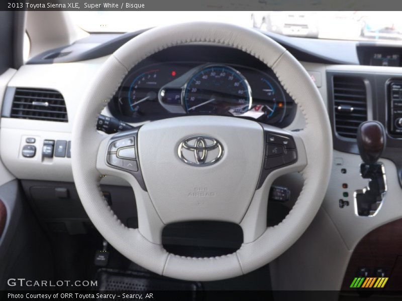 Super White / Bisque 2013 Toyota Sienna XLE