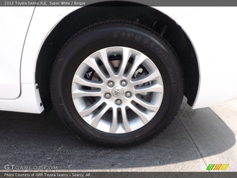 Super White / Bisque 2013 Toyota Sienna XLE