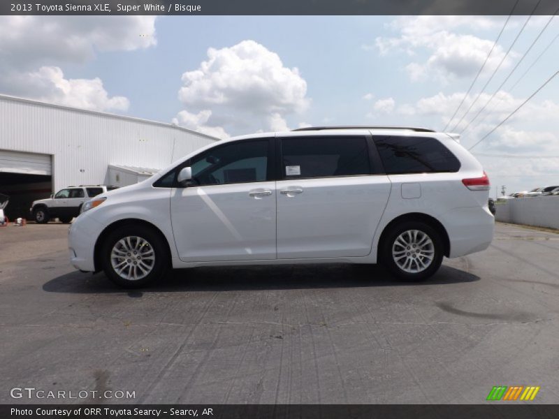 Super White / Bisque 2013 Toyota Sienna XLE