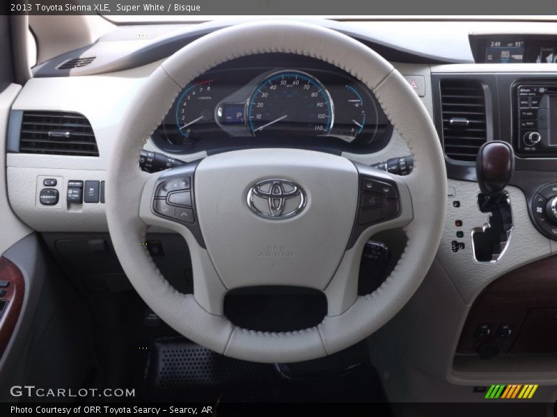 Super White / Bisque 2013 Toyota Sienna XLE
