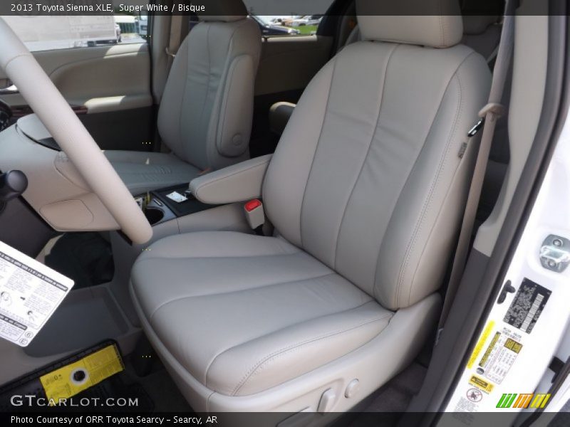 Super White / Bisque 2013 Toyota Sienna XLE