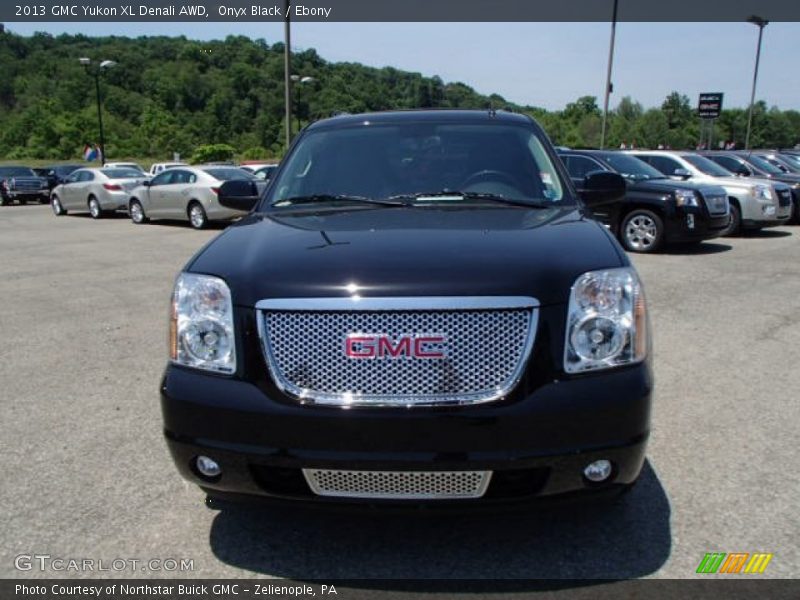 Onyx Black / Ebony 2013 GMC Yukon XL Denali AWD