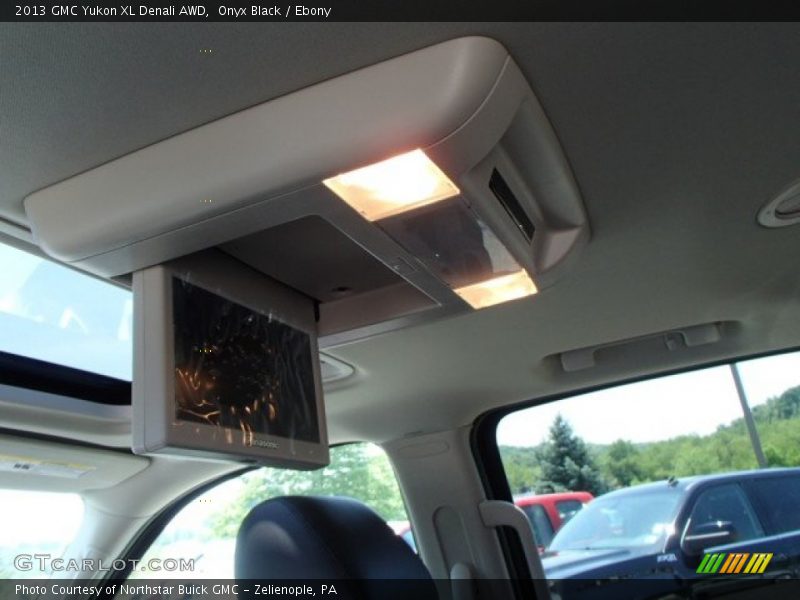 Onyx Black / Ebony 2013 GMC Yukon XL Denali AWD