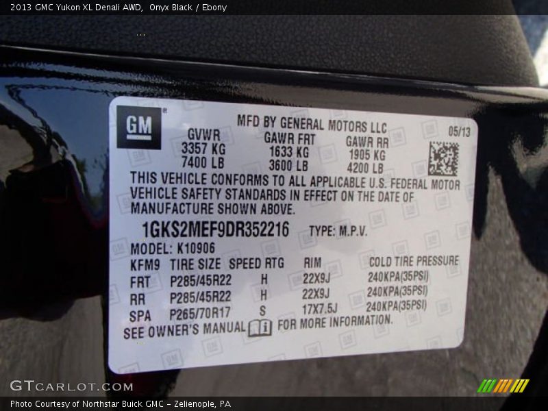 Onyx Black / Ebony 2013 GMC Yukon XL Denali AWD