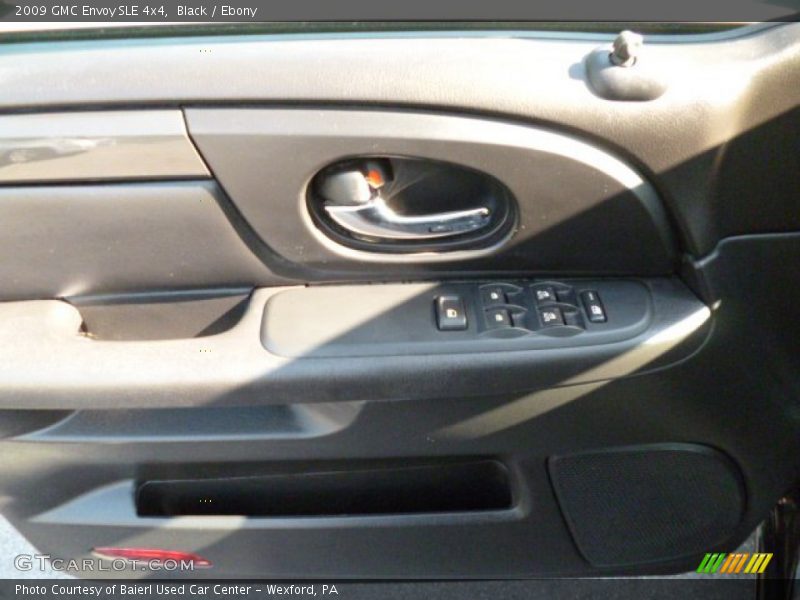 Black / Ebony 2009 GMC Envoy SLE 4x4