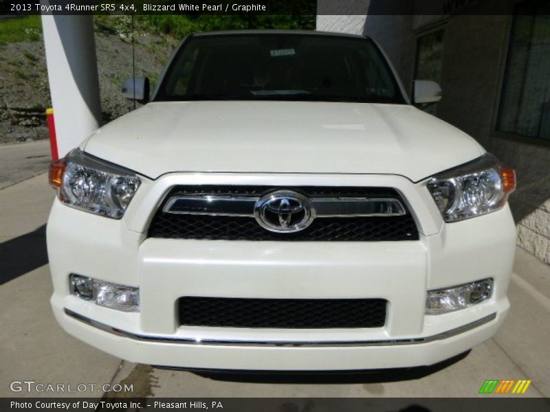 Blizzard White Pearl / Graphite 2013 Toyota 4Runner SR5 4x4