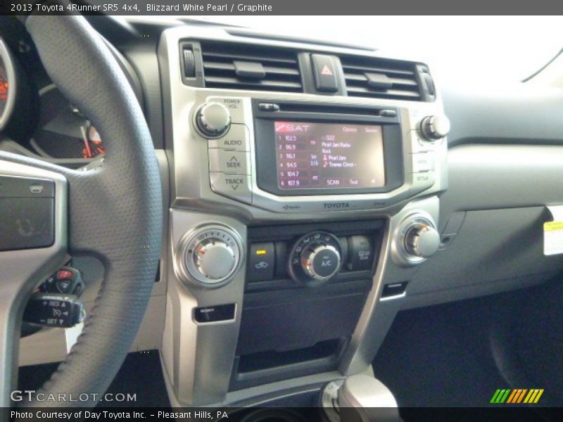 Blizzard White Pearl / Graphite 2013 Toyota 4Runner SR5 4x4