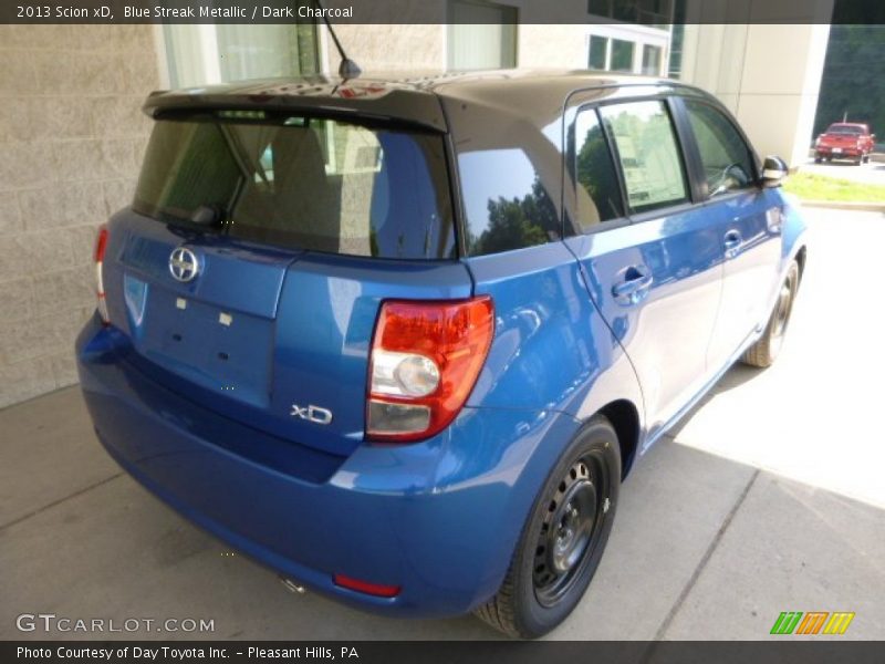 Blue Streak Metallic / Dark Charcoal 2013 Scion xD