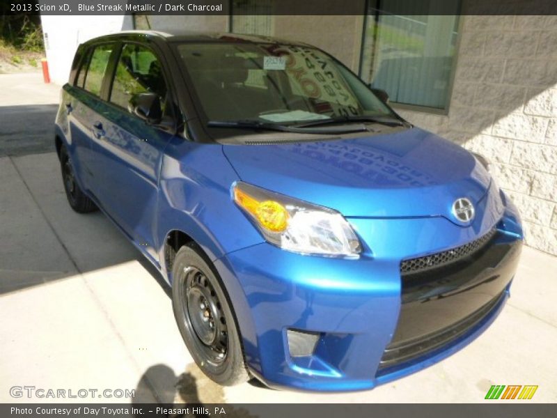 Blue Streak Metallic / Dark Charcoal 2013 Scion xD