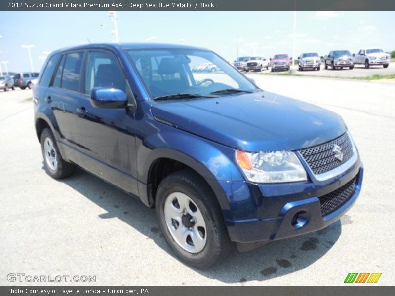Front 3/4 View of 2012 Grand Vitara Premium 4x4
