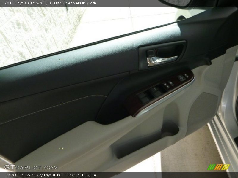 Classic Silver Metallic / Ash 2013 Toyota Camry XLE