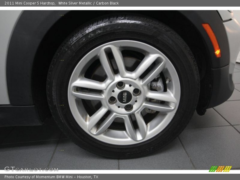 White Silver Metallic / Carbon Black 2011 Mini Cooper S Hardtop