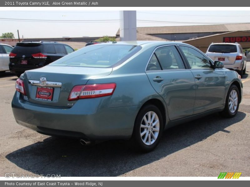 Aloe Green Metallic / Ash 2011 Toyota Camry XLE
