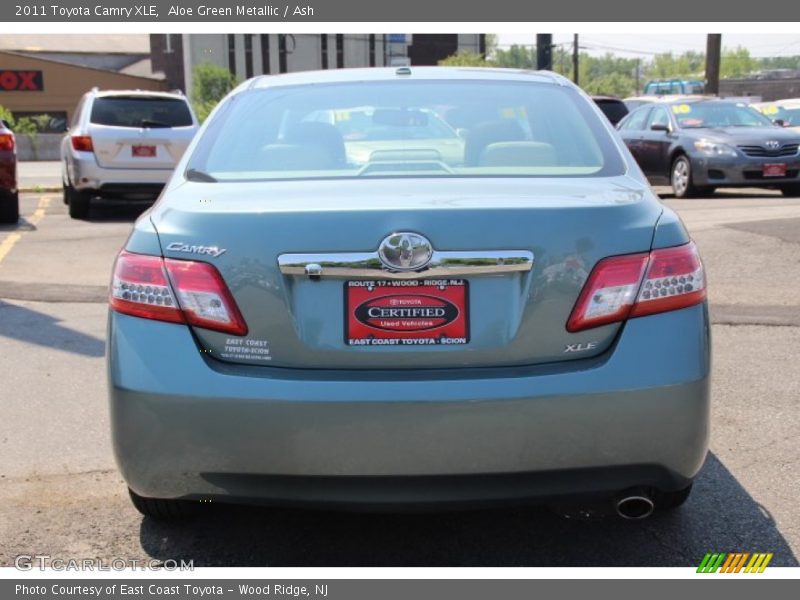 Aloe Green Metallic / Ash 2011 Toyota Camry XLE
