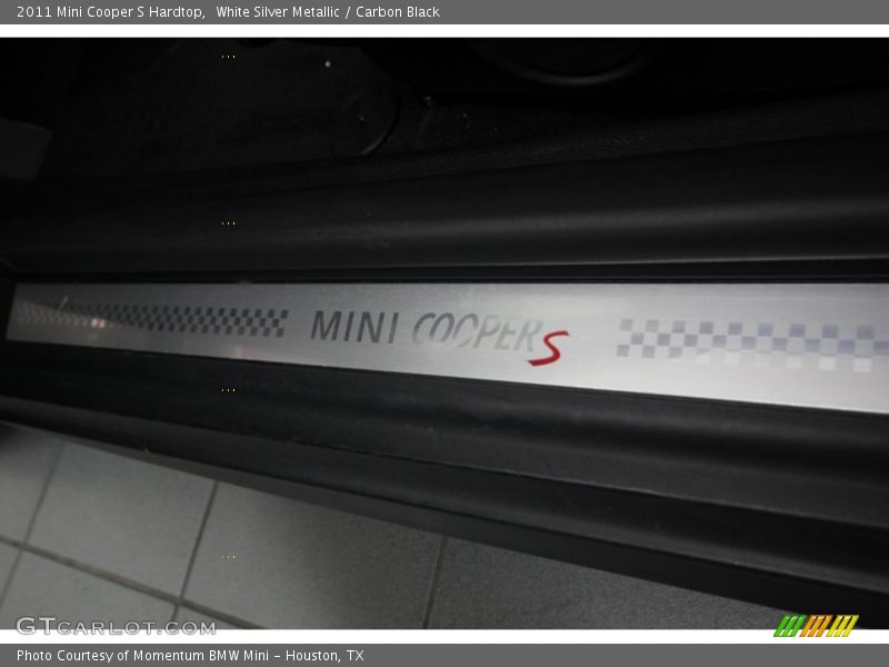 White Silver Metallic / Carbon Black 2011 Mini Cooper S Hardtop