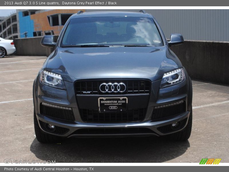 Daytona Grey Pearl Effect / Black 2013 Audi Q7 3.0 S Line quattro