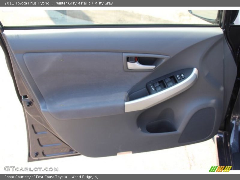 Winter Gray Metallic / Misty Gray 2011 Toyota Prius Hybrid II