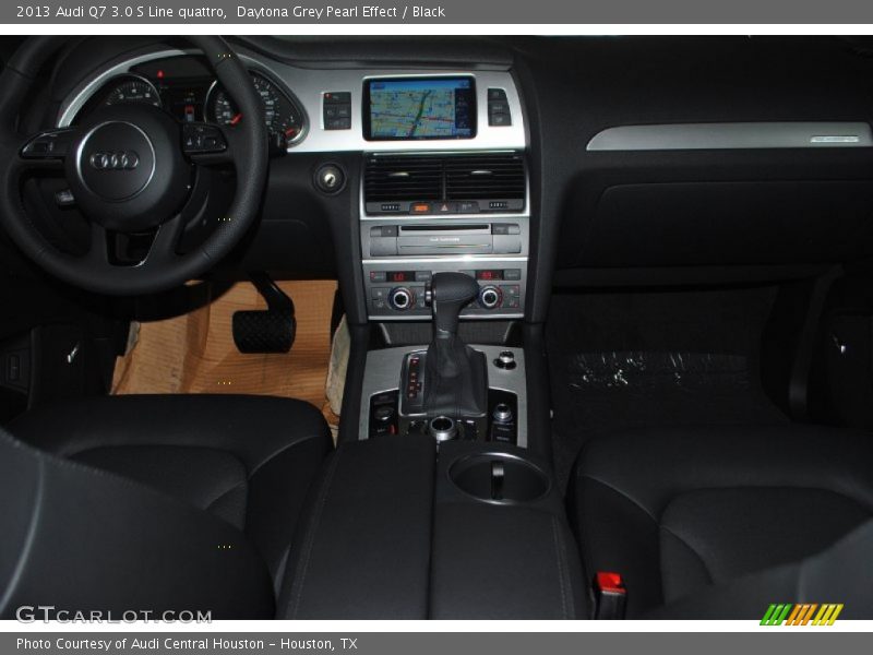 Daytona Grey Pearl Effect / Black 2013 Audi Q7 3.0 S Line quattro