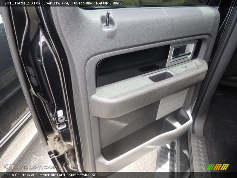 Tuxedo Black Metallic / Black 2011 Ford F150 FX4 SuperCrew 4x4