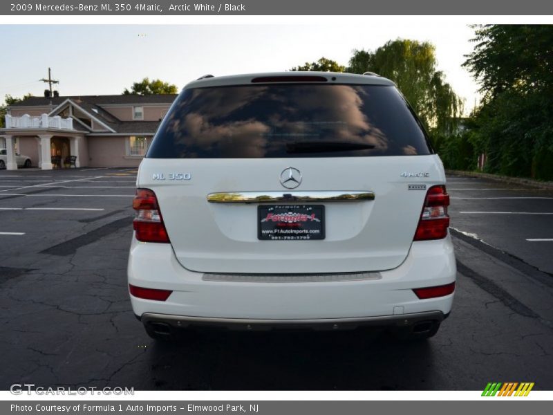 Arctic White / Black 2009 Mercedes-Benz ML 350 4Matic