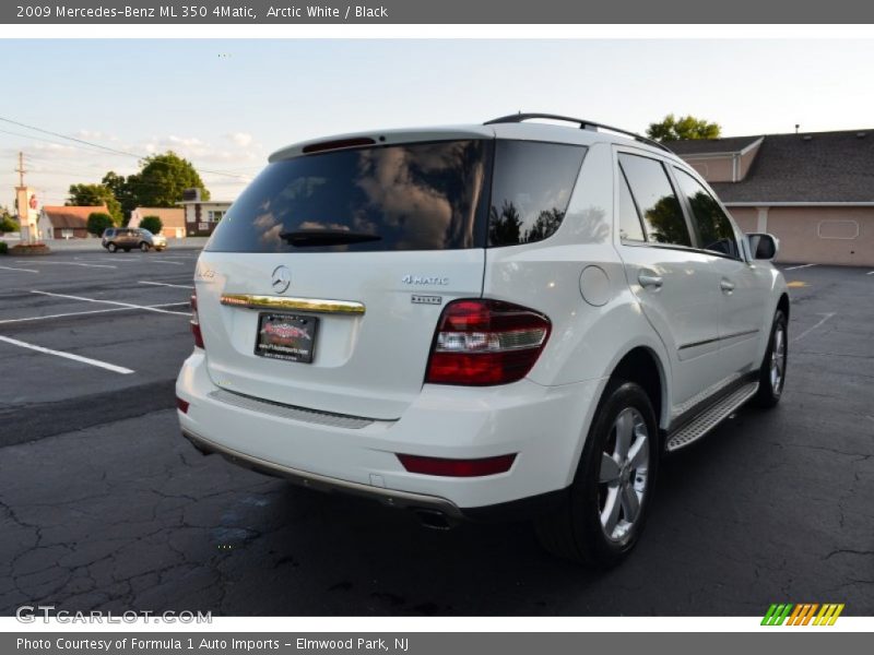 Arctic White / Black 2009 Mercedes-Benz ML 350 4Matic