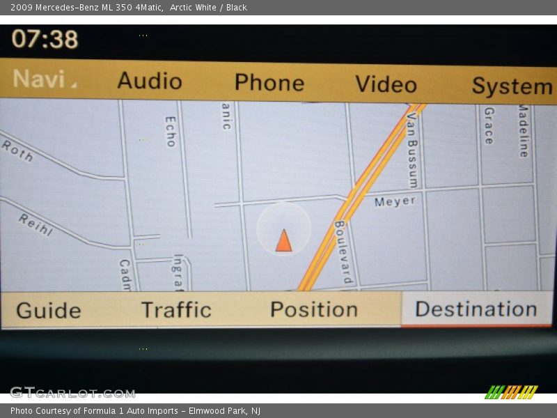 Arctic White / Black 2009 Mercedes-Benz ML 350 4Matic