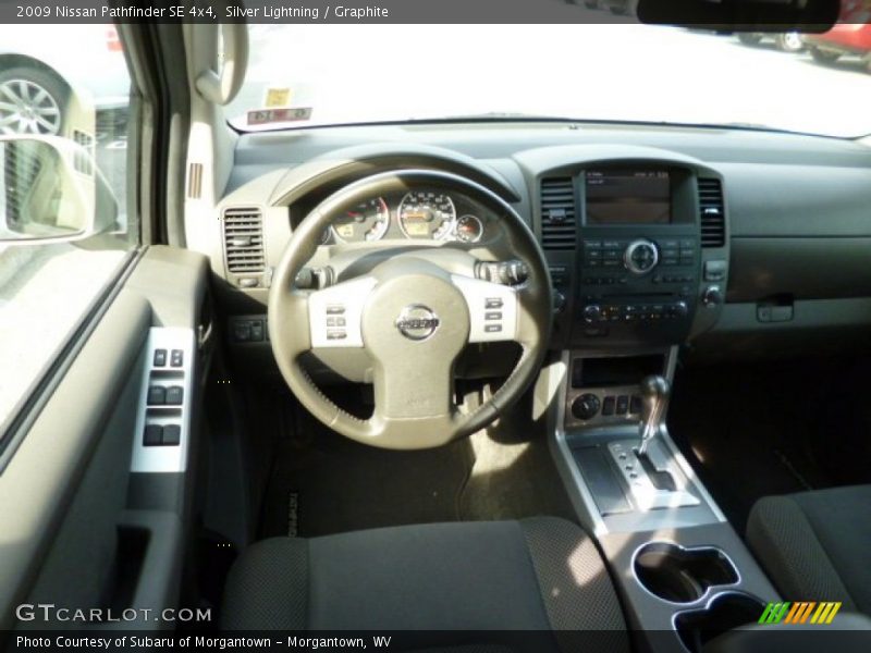 Silver Lightning / Graphite 2009 Nissan Pathfinder SE 4x4
