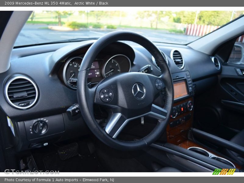Arctic White / Black 2009 Mercedes-Benz ML 350 4Matic