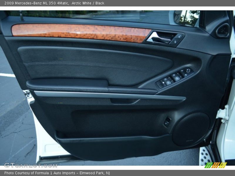 Arctic White / Black 2009 Mercedes-Benz ML 350 4Matic